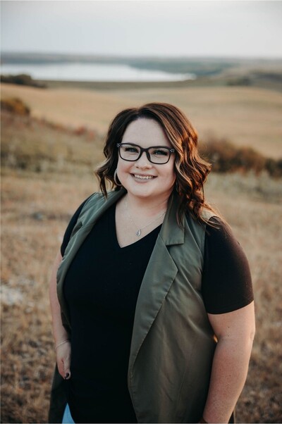Deanna V.